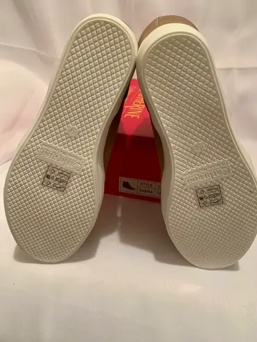 Catherine Malandrino Wedge Boots