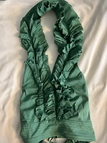 BCBGMAXAZRIA BCBG Ruffled Halter top 