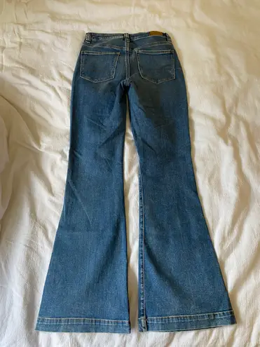 American Eagle Outfitters Flare Jeans