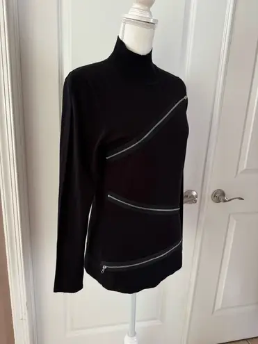 Tracy M Black Cotton Blend Turtleneck Sweater with Zipper Accents. Size S