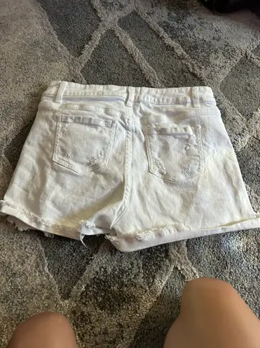 Time & Tru White Distressed Denim Shorts