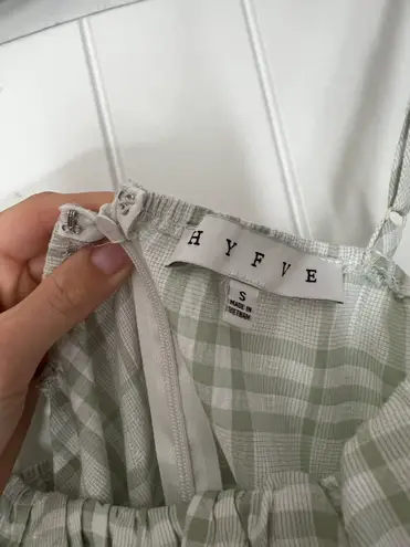 Boutique Sage Green Cut