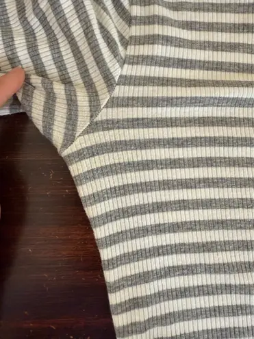 Rove & Roam Grey and White Striped Mock Neck Top