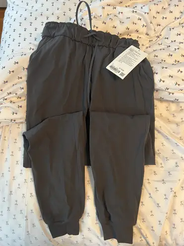 Lululemon Stretch High-Rise Joggers