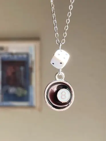 Handmade 8 ball & dice grunge funky unisex necklace🎲8️⃣🖤