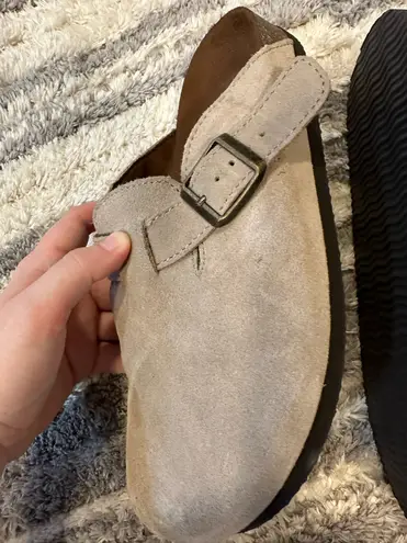 White Mountain Clogs