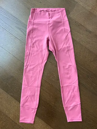 Lululemon pink in movement leggings