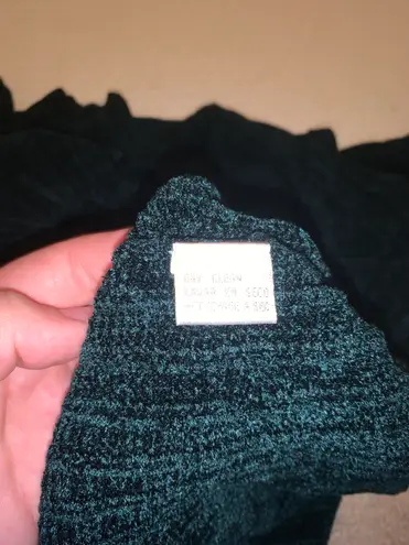 Jones New York Sport Green Sweater Size Medium Like New