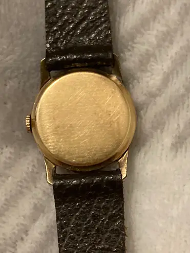 GF Woman’s Swiss Made Mechanical Wind Up 10KT DENOMA Watch!