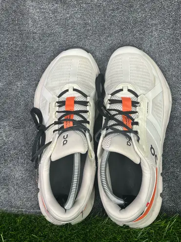 on cloud On Running Cloudrunner Women’s 10 White Orange CloudTec Running Shoes