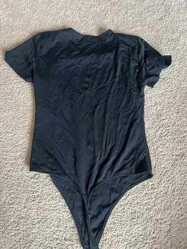 Aritzia Babaton Bodysuit