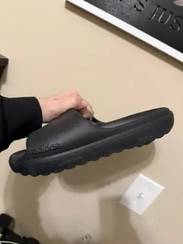 Adidas  Adilette Lumia Slide Sandal worn once no box. thumbnail 8