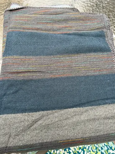 Kollie More Color Block Shawl Wrap Poncho Cape Ultra Soft Cozy Boho Gray NWOT