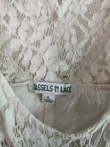 Tassels N Lace Women’s floral Lace Top Boho Dress Sz L. 5096
