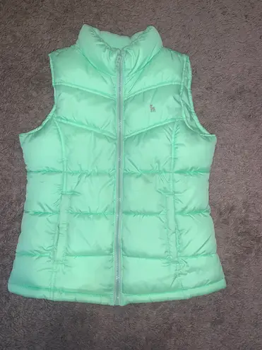 Old Navy Puff Vest