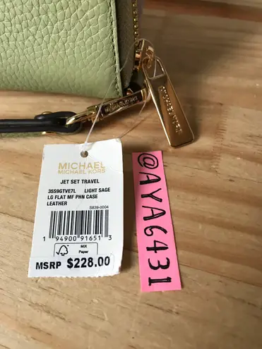 Michael Kors Wallet - Image 3