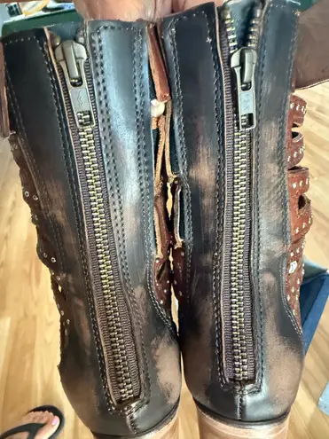 FREEBIRD by Steven Awesome New  Lotus Stud Gladiator Heels - Cognac - Sz 8 thumbnail 7