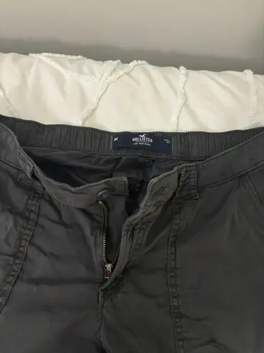 Hollister Low Rise Baggy Cargos In Dark Grey