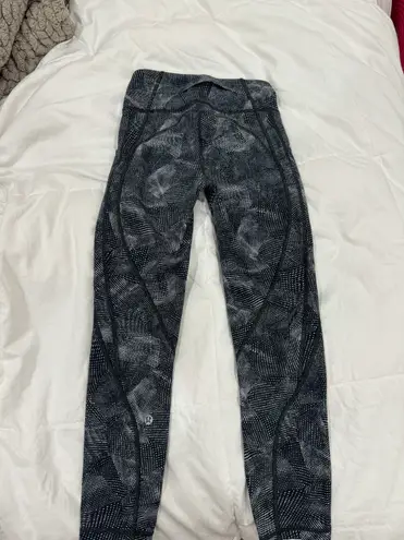 Lululemon Leggings Wunder Train High-Rise Tight 25”