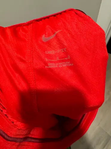 Nike Fly Basketball Shorts Red Size L