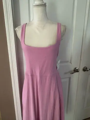 Beyond Yoga Featherweight At The Ready Square Neck Dress. Size XL. MSRP $128