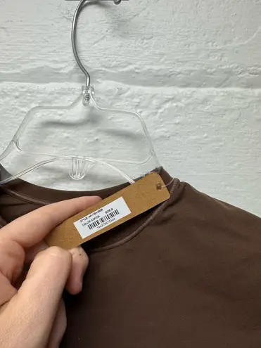 SKIMS NWT Fits Everybody Cropped Tshirt