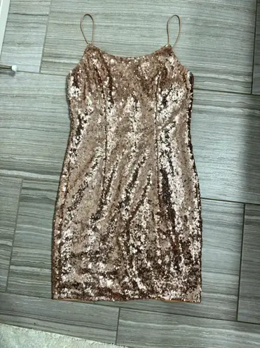 Lulus NWT Lulu’s ‘Bring It’ Rose Gold Sequin Body-con Mini Dress- Size Small