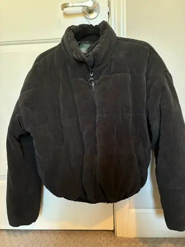 Cropped Black Puffer Jacket Size M