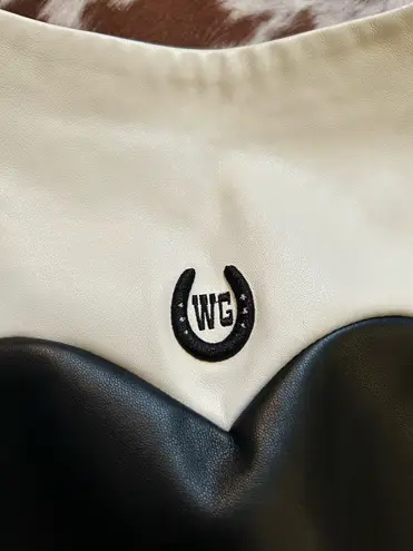 Western style vest size LG by western gringa Black