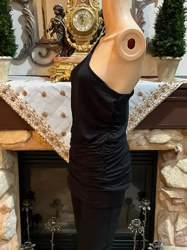 Vertigo black one shoulder sequin top