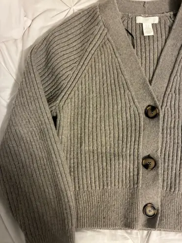 H&M Essential Fall sweater  thumbnail 3