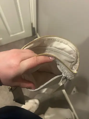 Lululemon Everywhere Belt Bag