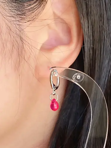 Handmade mini hot pink teardrop Czech glass simple minimalist earrings🩷