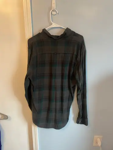 Urban Outfitters Button-Up Flannel