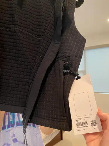 Lululemon NWT  Vest