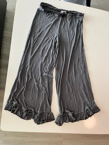 Out From Under  Urban Outfitters PJ SET - Image 9