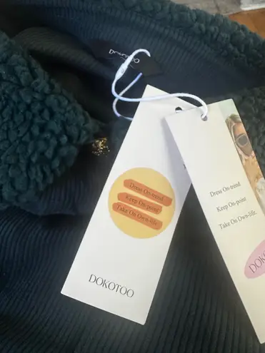 Dokotoo Womens Corduroy Shirts Casual Button Down Blouses Long Sleeve Oversized Tops with Pockets