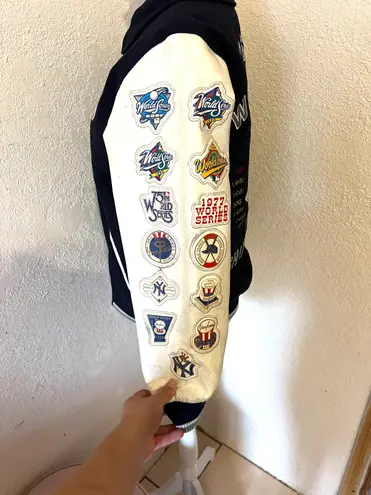 New York Yankees Bomber Blue Size L