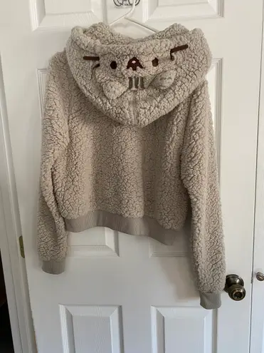 Pusheen Crop Hoodie