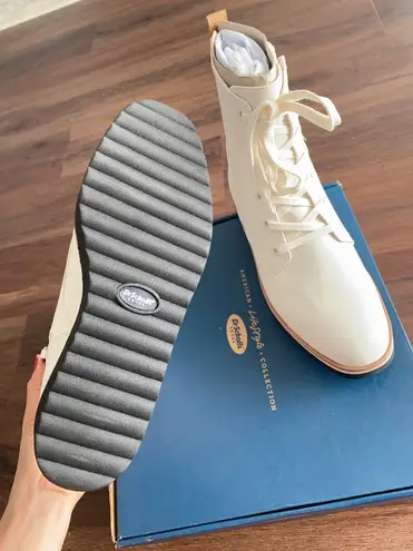 Dr. Scholls Brand New Boot