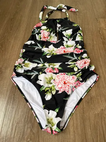 Cupshe one piece swimsuit halter tie black floral padded ruched women’s size XL