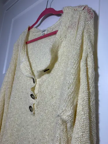 BKE XL Buckle sweater top