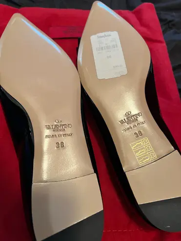 Valentino Garavani Beautiful Valentino Ballet Flats