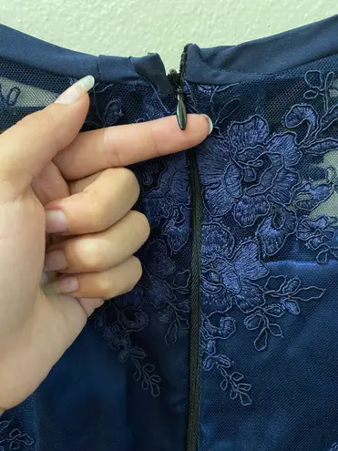 M/L Blue Floral Embroidered Transparent Mesh Long Sleeve Lined Zip Up Maxi Gown Size L