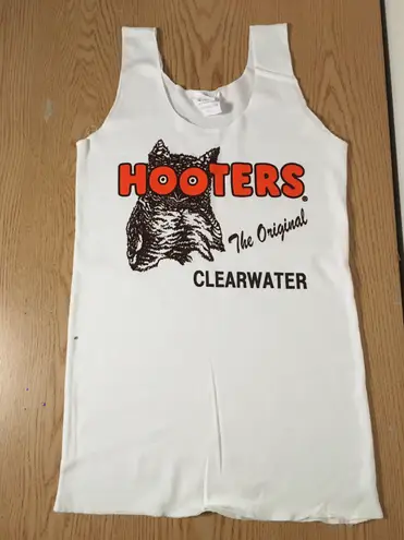 Hooters New  Girl Uniform Tank Size Small