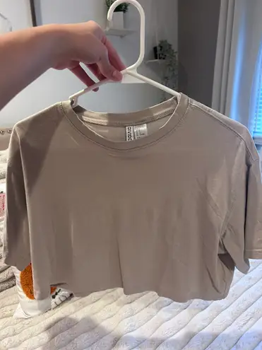 H&M Cropped T-shirt