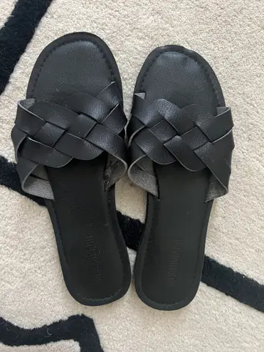 Cushionare Sandals