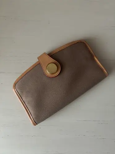 Dooney & Bourke NWT Vintage  clasp bifold canvas brown wallet with leather trim