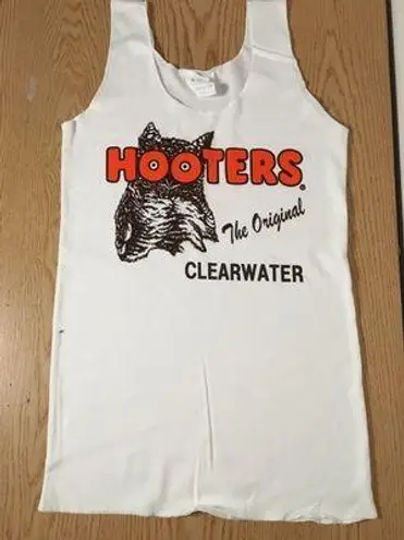 Hooters New  Girl Uniform Tank Size Small