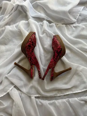 Two Lips Faux Snakeskin Peep Toe Slingback Pumps Red Size 6.5